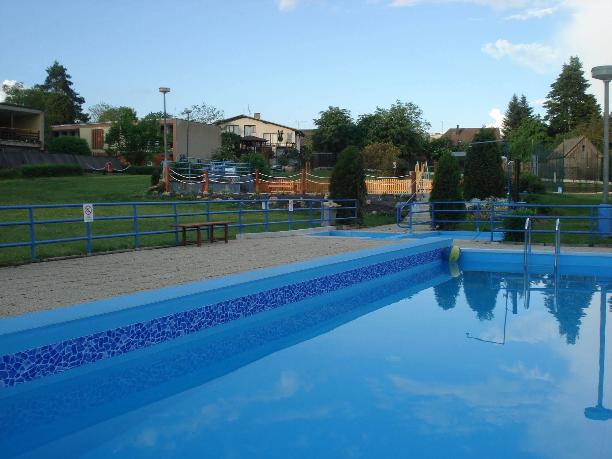 Resort Hotel Zvikov Zvíkovské Podhradí Exterior foto